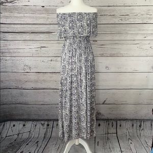 Strapless boho summer maxi dress.
